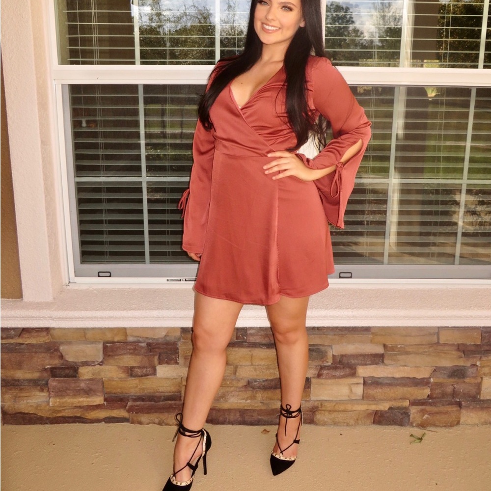 Lulus dress